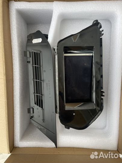 Монитор mercedes glk