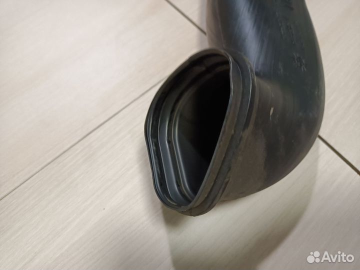 Патрубок кондиционера (печки) Volvo s80 1