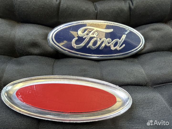 Штатные эмблемы Ford