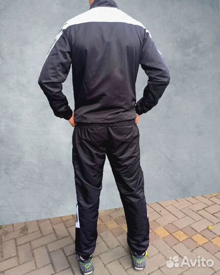 Спортивные костюмы Adidas