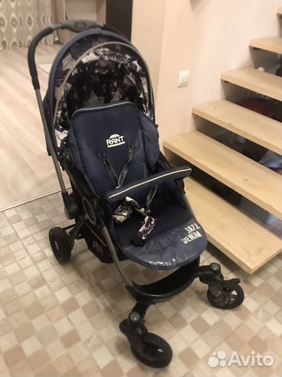 Прогулочная коляска
