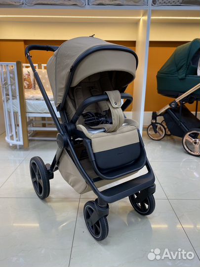 Коляска Carrello Ultimo 2 в 1 Pearl Beige