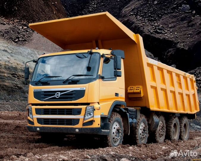 Водитель самосвала