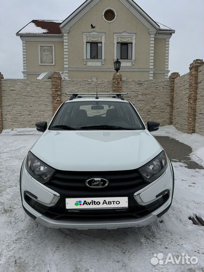 LADA Granta 1.6 МТ, 2019, 49 000 км