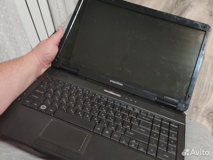 Ноутбук emachines Е430 на запчасти