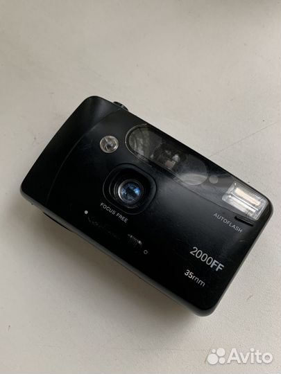 Плёночный фотоаппарат polaroid 2000ff