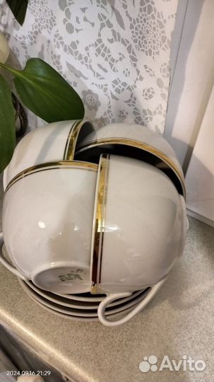 Чашка супница с блюдцем