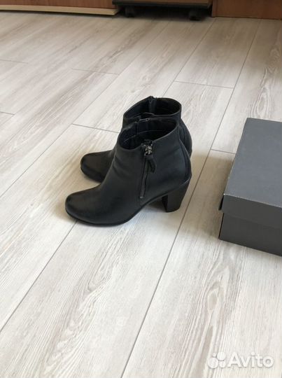 Ботинки Ecco 39-39,5