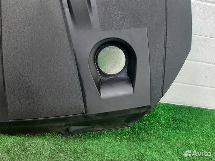 Крышка двигателя Mercedes Benz C-Class W204 2008