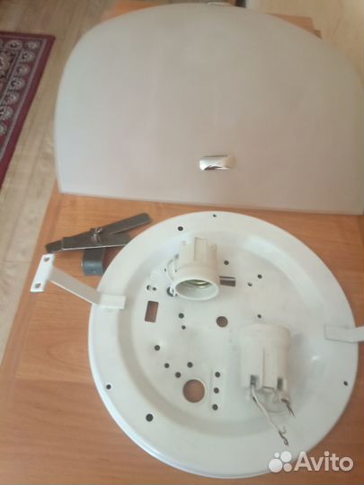 Светильник потолочный