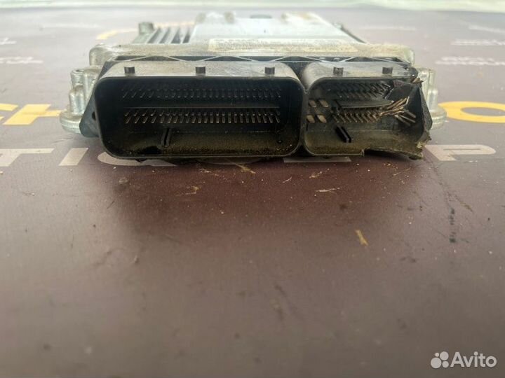 Блок управления двигателем Bmw 7-Series F02