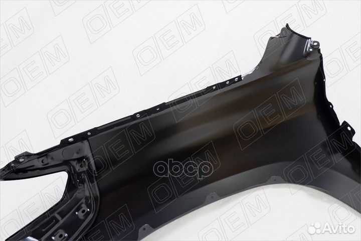 Крыло переднее правое Toyota Land Cruiser 200