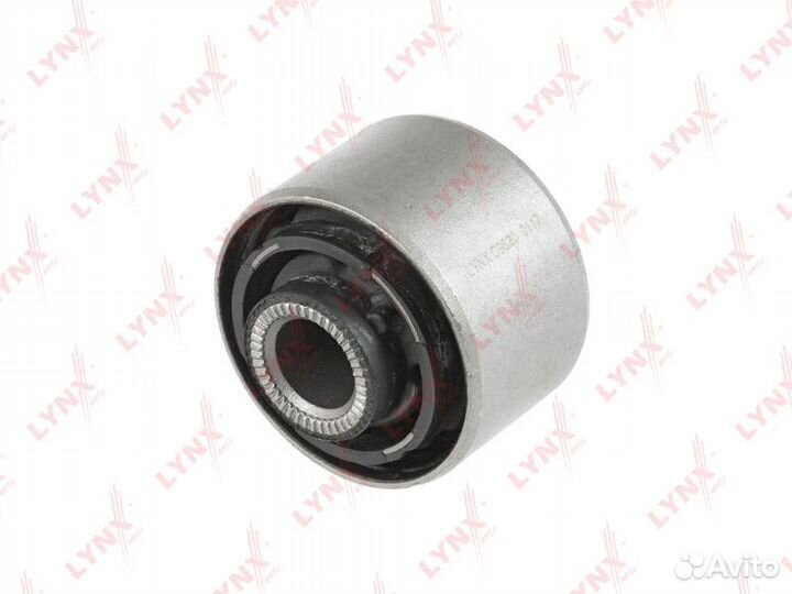 Сайлентблок реактивной тяги зад lynxauto C9820