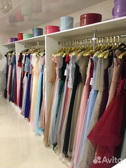 Салон вечерних и выпускных платьев
