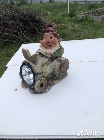 Фигурки, кашпо