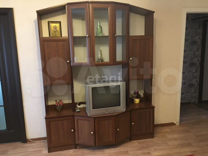 3-к. квартира, 58 м², 5/5 эт.