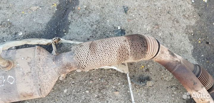 Приёмная труба глушителя Volvo Xc90 универсал 2.9