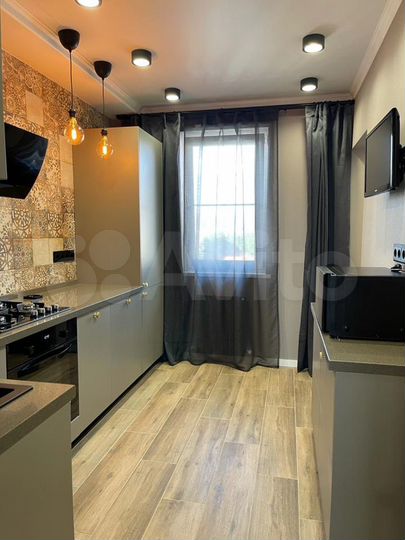 3-к. квартира, 73 м², 9/9 эт.