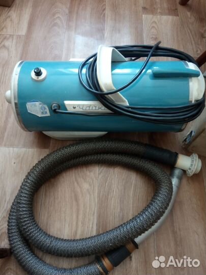 Пылесос Чайка 3