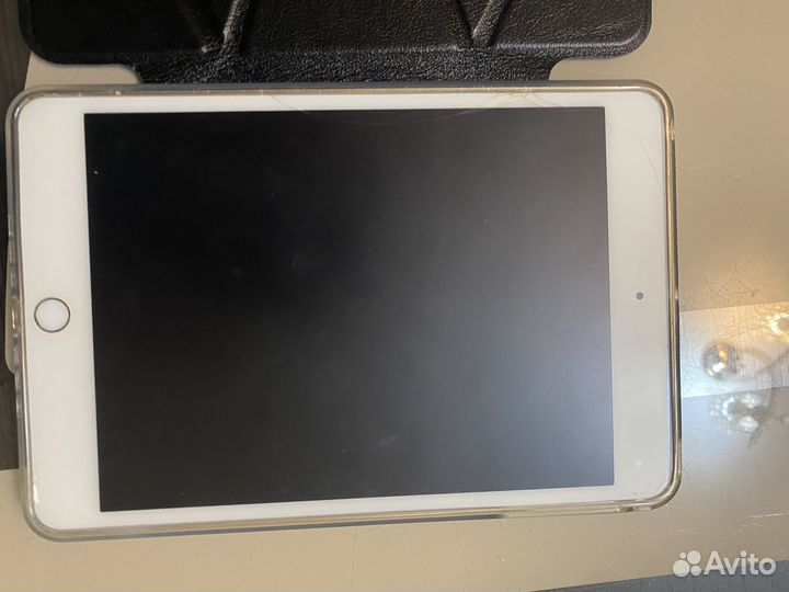 iPad mini 4 128gb