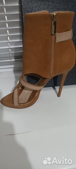 Босоножки женские 38