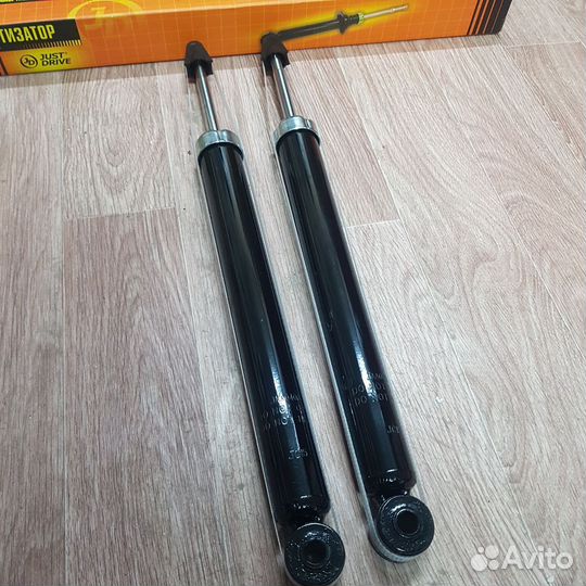 Амортизаторы задние 2шт Ford Focus 1