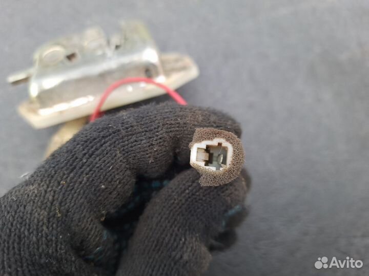 Замок багажника Lifan Smily