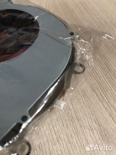 Кулер для ноутбука MSI