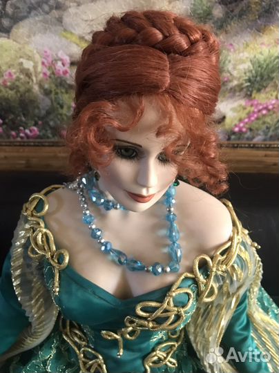 Кукла В резерве фарфоровая большая