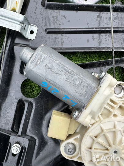 Стеклоподъемник задний левый Mercedes cl500 216