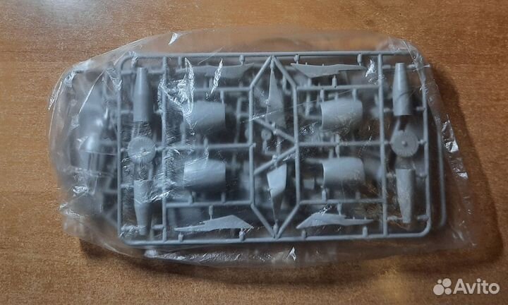 Сборный восточный экспресс: Civil Airliner B 757