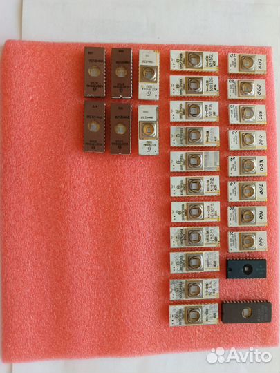 Радиодеталь микросхемы