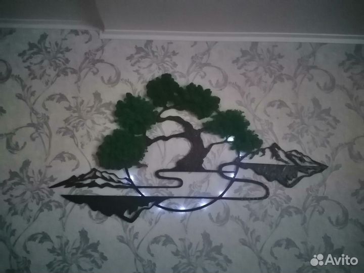 Настенное панно из дерева