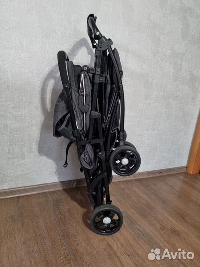 Прогулочная коляска для двойни