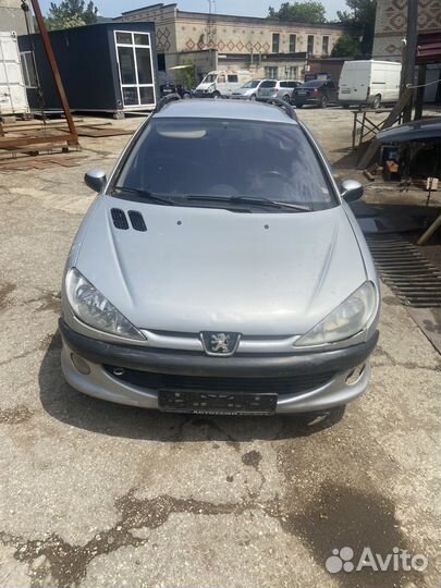 Peugeot 206 универсал, 2002г. разбор