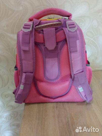 Школьный рюкзак