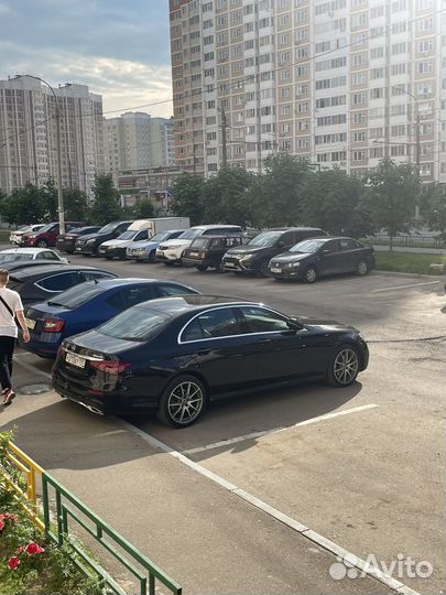 Аренда mercedes e class с водителем