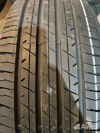 Mileking MK668 215/60 R17 96H