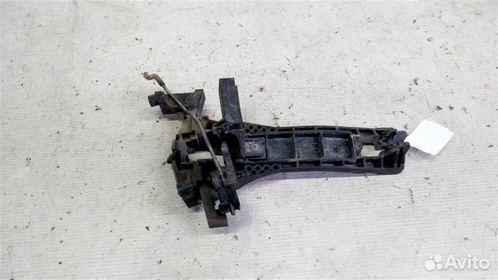 Крепление ручки двери наружней задней левой merse