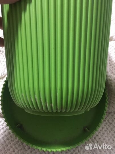 Горшок для цветка пластик