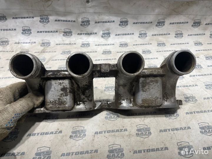 Коллектор впускной Ваз 2110 2005