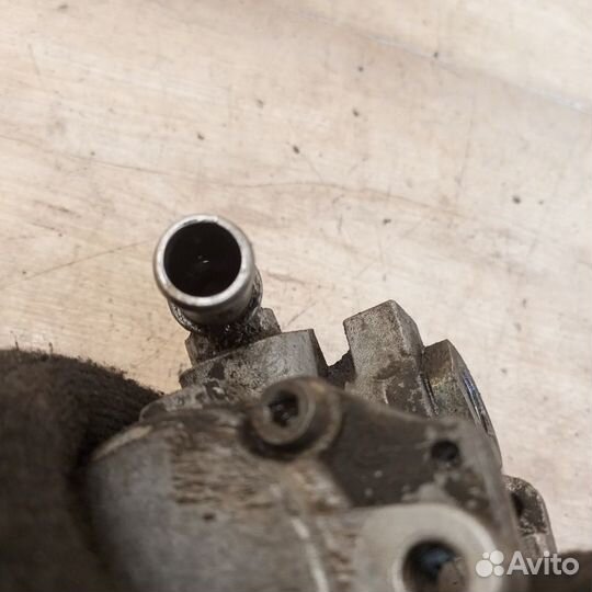 Насос гидроусилителя Bmw 5-Series E39 2.5 2000