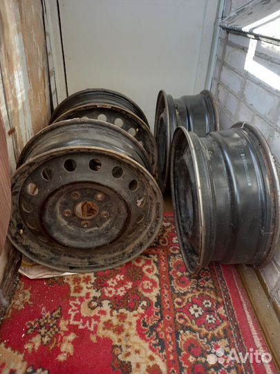 Стальные диски r16