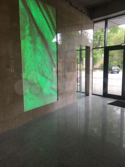 Торговая площадь, 328 м²