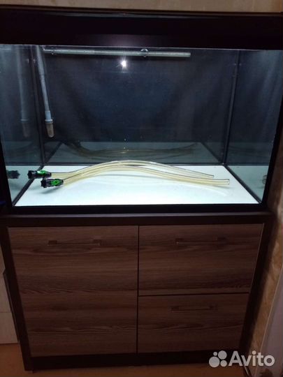 Аквариум с тумбой 200 литров