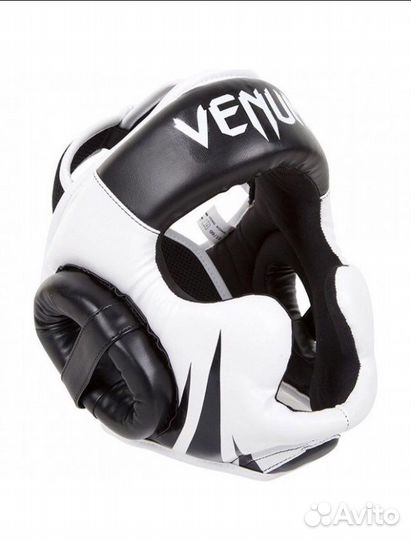 Боксерский шлем Venum