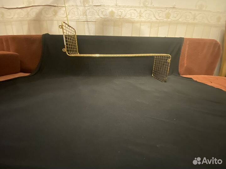 Книжная полка IKEA, 58 на 20 см, золото