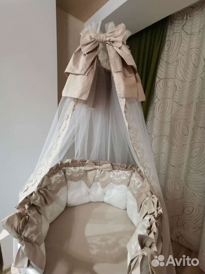 Кровать с балдахином