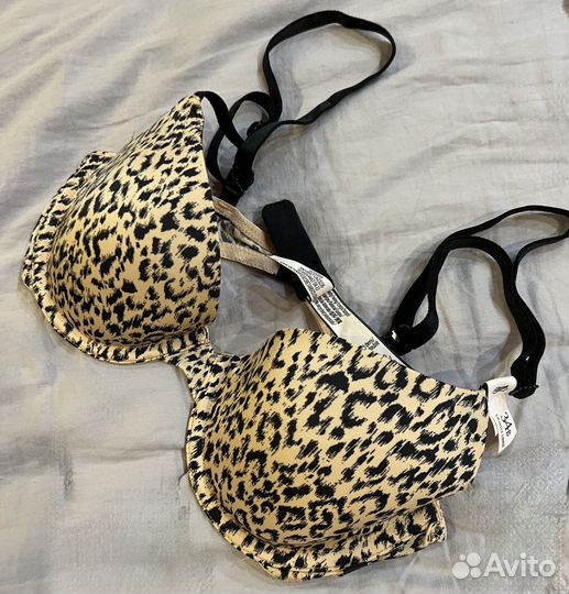 Бюстгалтер Victoria's Secret 34B