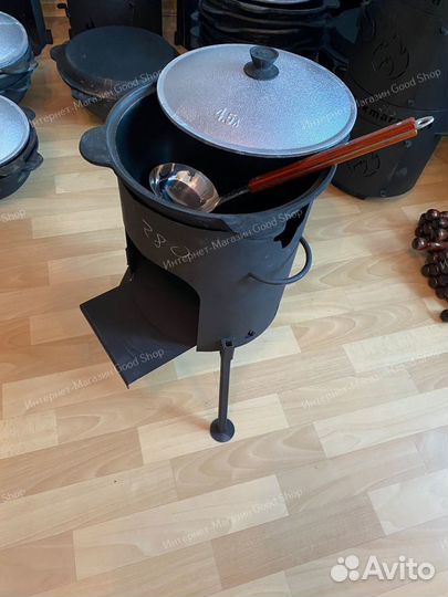 Казан чугунный с печкой